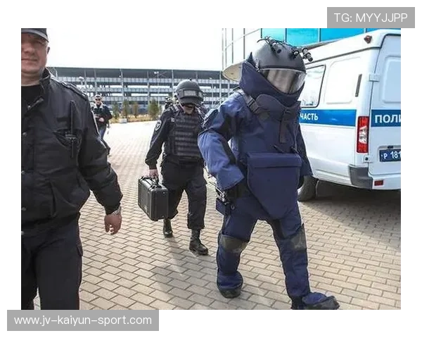 三名运动员机场打架？警方已介入